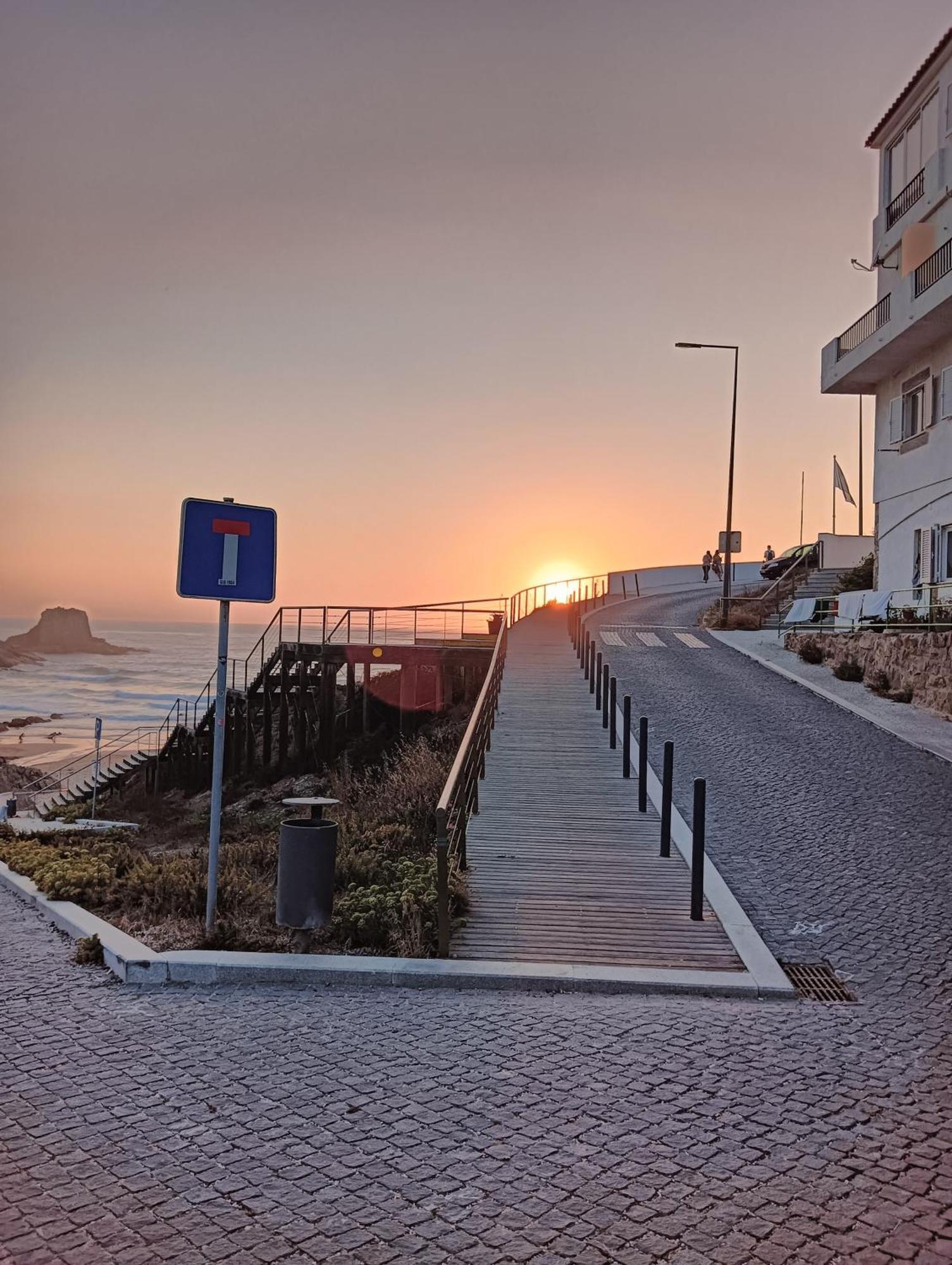 Zambujeiraseahouse - 100M Da Praia Zambujeira do Mar Bagian luar foto